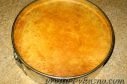 Příprava receptu Slaný dort s houbami, mletým masem a sýrem, krok 12