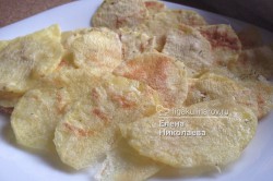 Příprava receptu Domácí bramborové lupínky bez smažení, krok 10