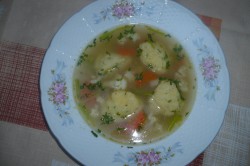 Recept Zeleninová polévka s krupicovými knedlíčky