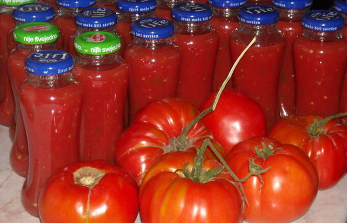 Recept Domácí rajčatový protlak